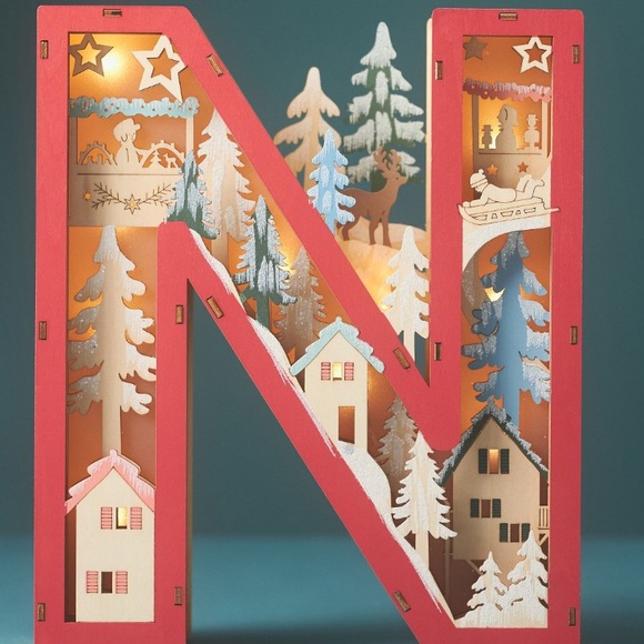 X Wonderland light up Letters - Picture 15 of 15